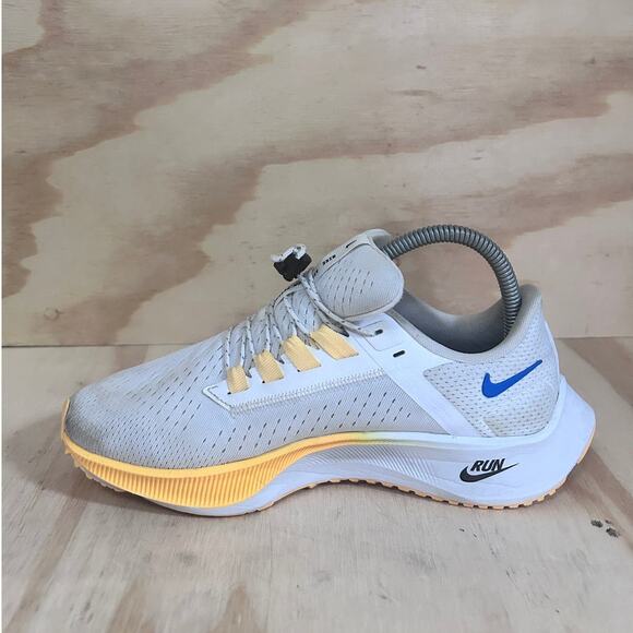 Nike - Air Zoom Pegasus 38 - Running Shoes - White - Women's - 7.5 - DJ0972-991 - Picture 4 of 9